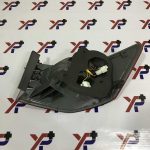 چراغ خطر چپ روی گلگیر سراتو (924011M020) - کیا جنیون پارت